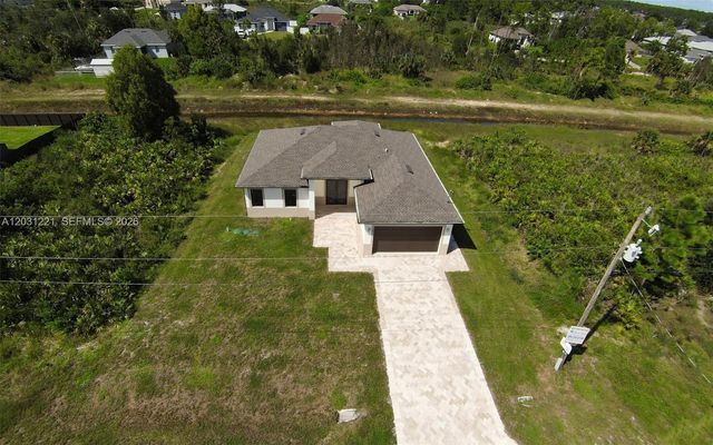 2610 20th W, Lehigh Acres, FL 33971