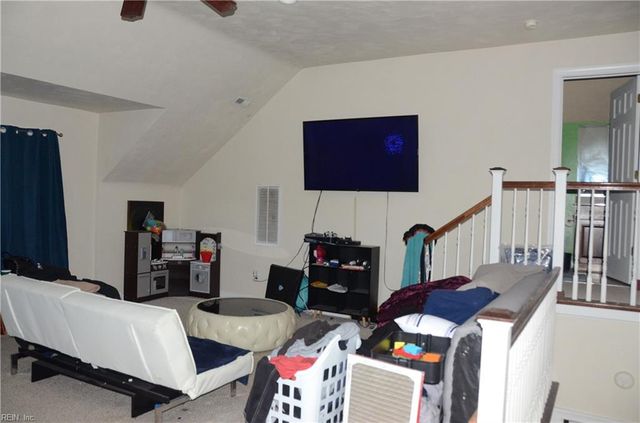 114 Niblick CIR, Suffolk, VA 23434