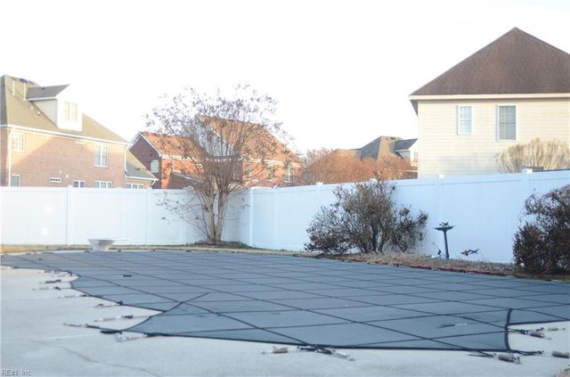 114 Niblick CIR, Suffolk, VA 23434