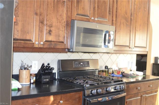 114 Niblick CIR, Suffolk, VA 23434