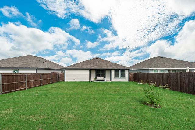 6439 Sand Dune Way, Princeton, TX 75407