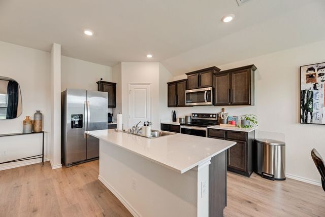 6439 Sand Dune Way, Princeton, TX 75407