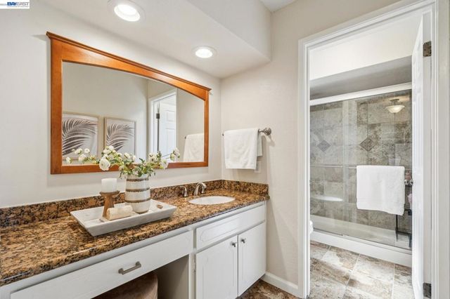 7403 Hillsdale Dr, Pleasanton, CA 94588