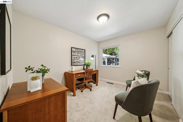 7403 Hillsdale Dr, Pleasanton, CA 94588
