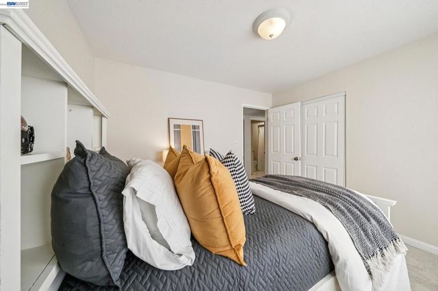 7403 Hillsdale Dr, Pleasanton, CA 94588