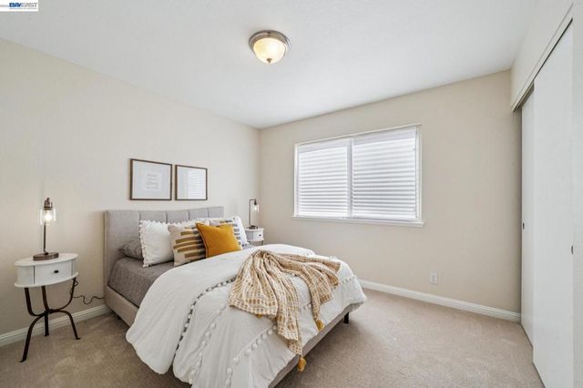 7403 Hillsdale Dr, Pleasanton, CA 94588