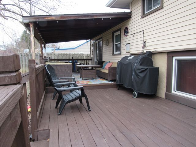 240 Florida Drive, Lower Burrell, PA 15068