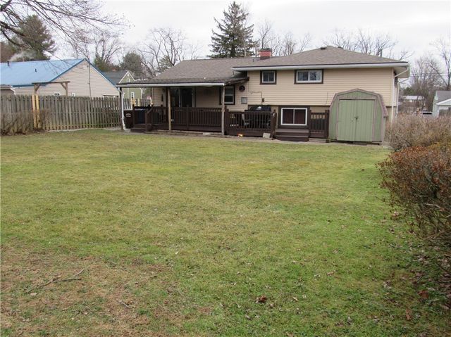 240 Florida Drive, Lower Burrell, PA 15068