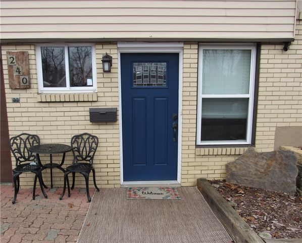 240 Florida Drive, Lower Burrell, PA 15068