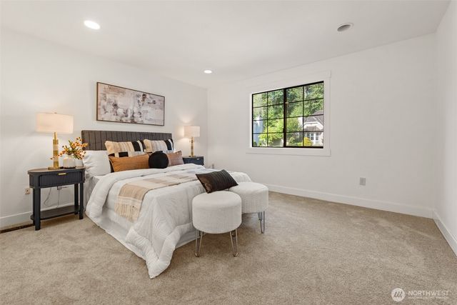 13257 SE 54th Place, Bellevue, WA 98006