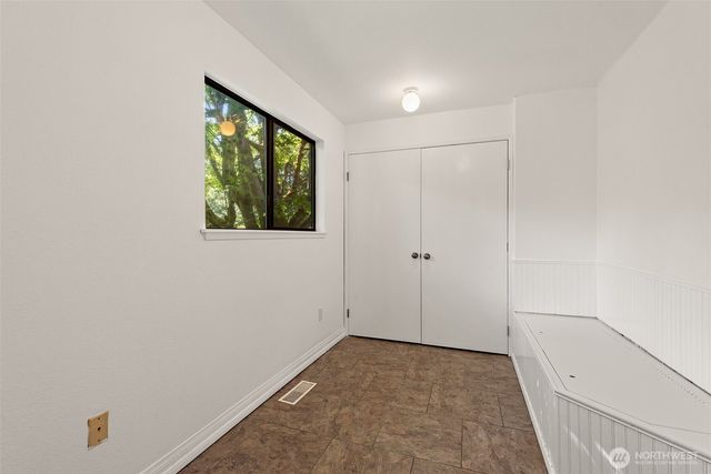13257 SE 54th Place, Bellevue, WA 98006