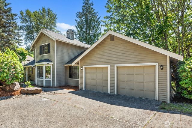 13257 SE 54th Place, Bellevue, WA 98006