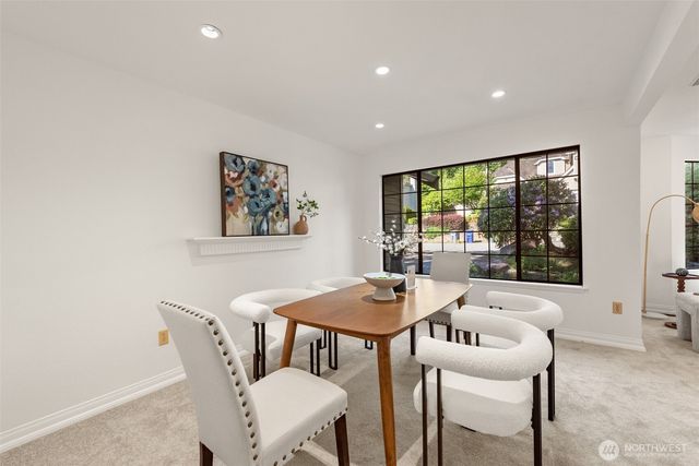 13257 SE 54th Place, Bellevue, WA 98006