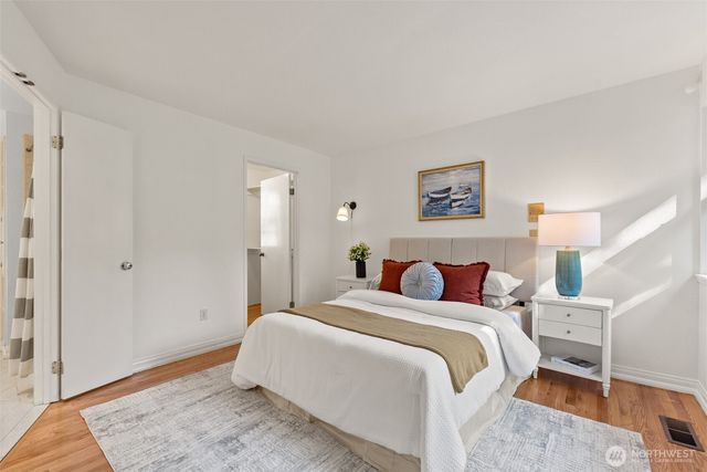 13257 SE 54th Place, Bellevue, WA 98006