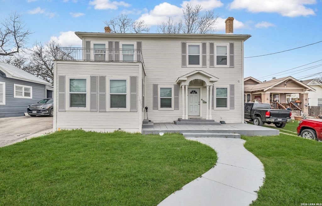 1023 Aganier, San Antonio, TX 78212