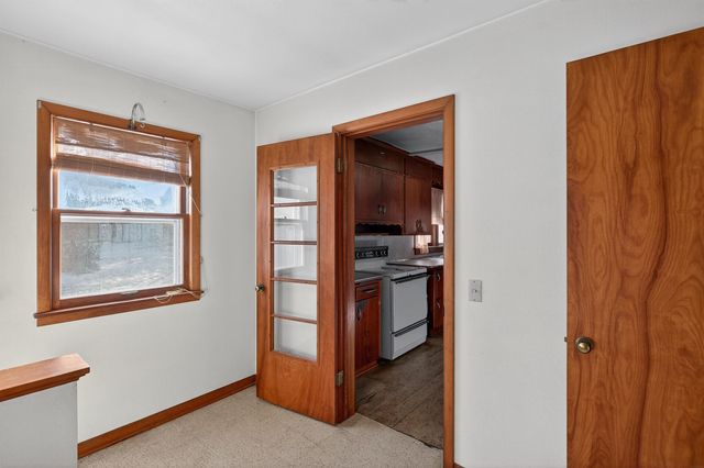 105 Taylor Street, Traer, IA 50675