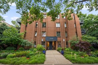 2320 Central Street 401, Evanston, IL 60201