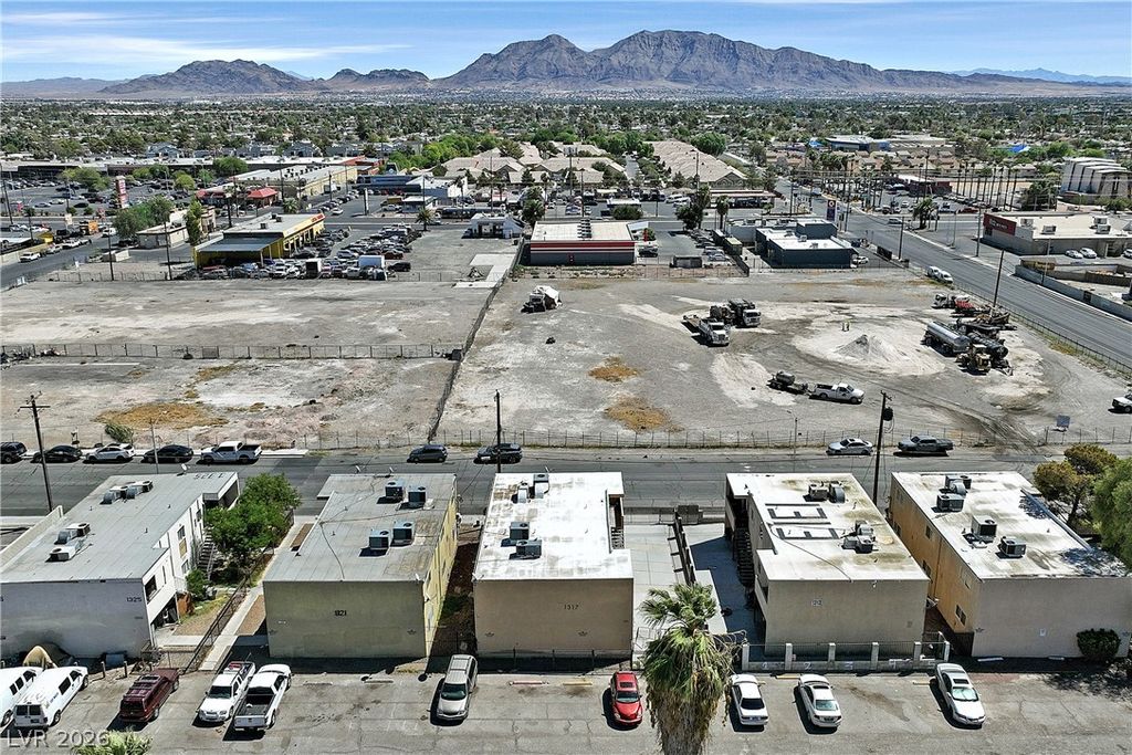1317 North 23rd Street, Las Vegas, NV 89101 — photo 5