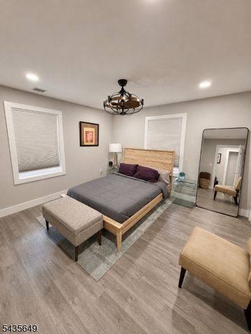 25 Richards Rd, Hopatcong Boro, NJ 07843