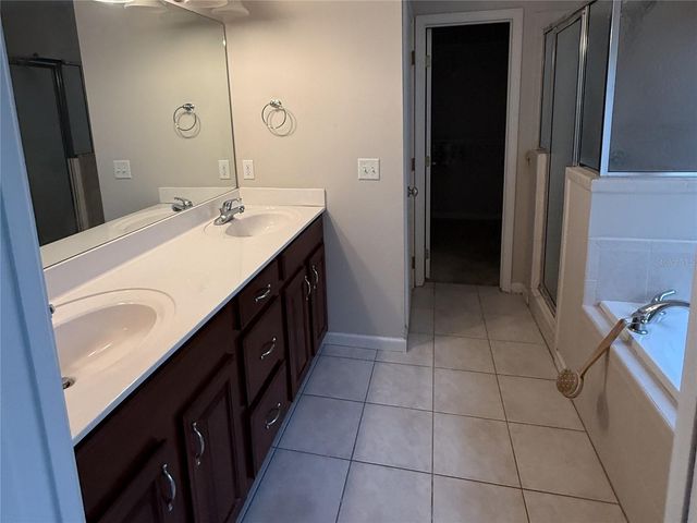 163 SW GROVELAND COURT, Lake City, FL 32024
