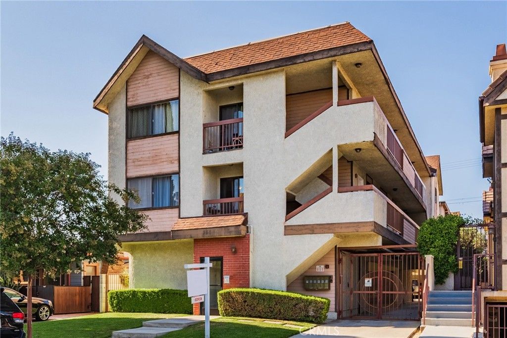 367 Salem Street 102, Glendale, CA 91203