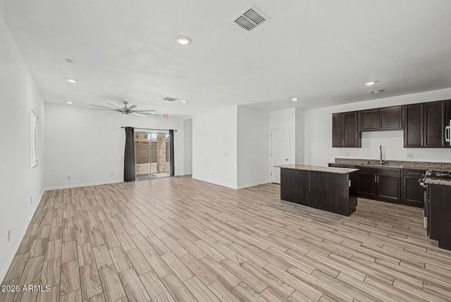 7119 N 127TH Drive, Glendale, AZ 85307
