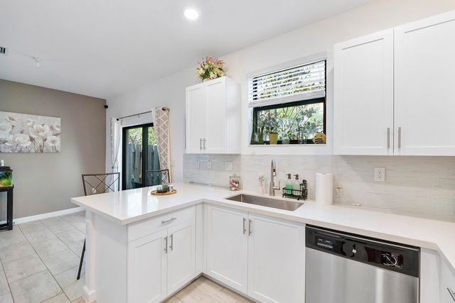 5429 NW 27th Court, Margate, FL 33063