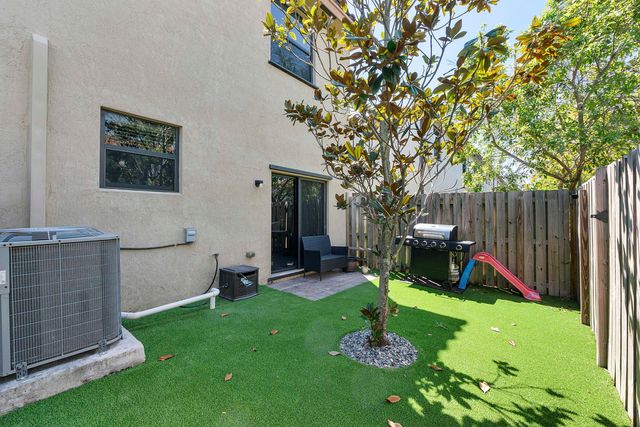 5429 NW 27th Court, Margate, FL 33063