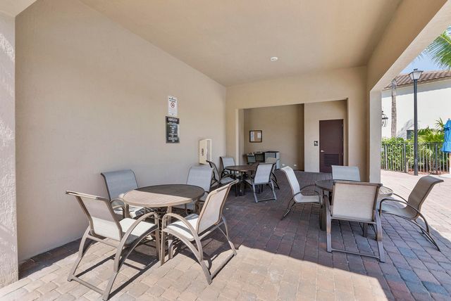 5429 NW 27th Court, Margate, FL 33063