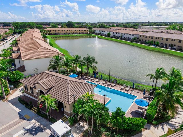 5429 NW 27th Court, Margate, FL 33063