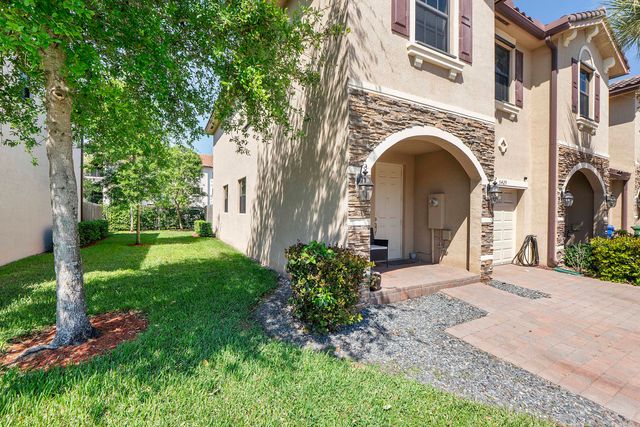 5429 NW 27th Court, Margate, FL 33063