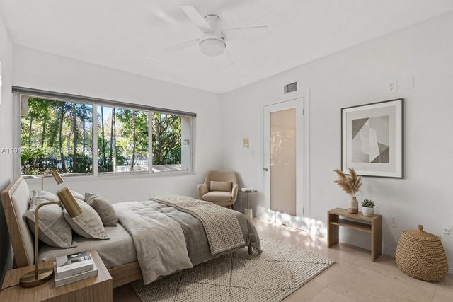 4000 Alhambra Cir, Coral Gables, FL 33146