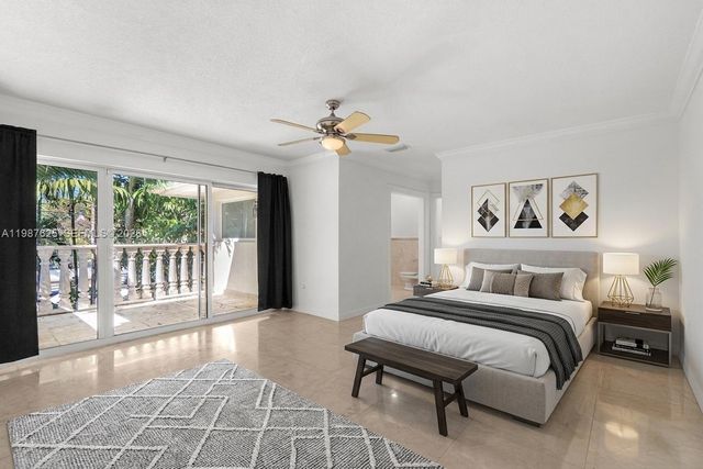 4000 Alhambra Cir, Coral Gables, FL 33146