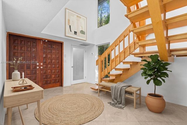 4000 Alhambra Cir, Coral Gables, FL 33146