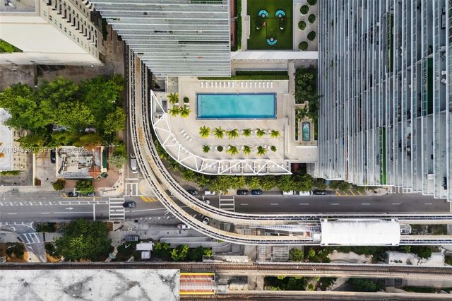 79 SW 12th St PH3904-S, Miami, FL 33130