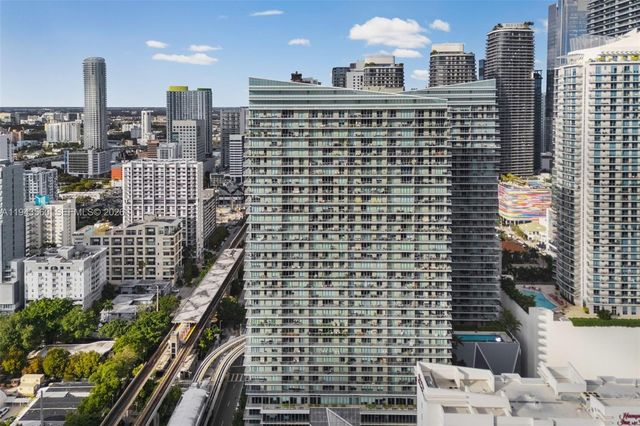 79 SW 12th St PH3904-S, Miami, FL 33130