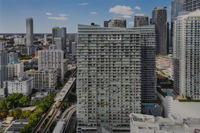 79 SW 12th St PH3904-S, Miami, FL 33130