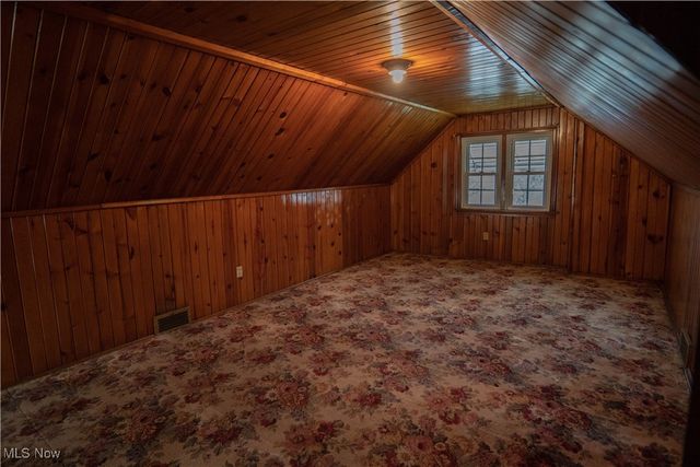 333 17th Street NW, Barberton, OH 44203