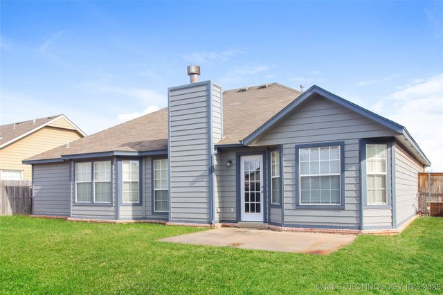 11722 S 104th East Avenue, Bixby, OK 74008