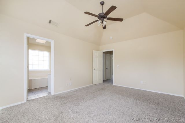 11722 S 104th East Avenue, Bixby, OK 74008