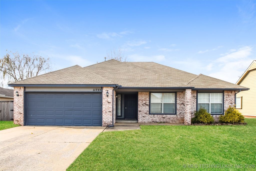 11722 S 104th East Avenue, Bixby, OK 74008