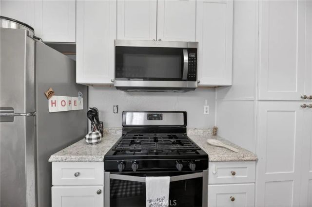 38077 Via Del Largo, Murrieta, CA 92563