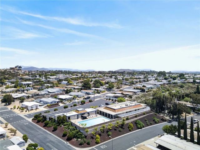 38077 Via Del Largo, Murrieta, CA 92563