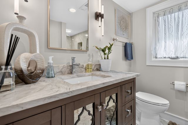 13940 Charleston Drive, Orland Park, IL 60462
