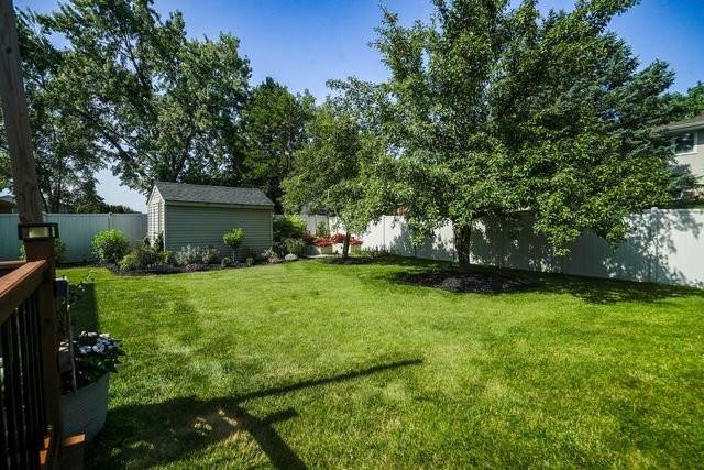 13940 Charleston Drive, Orland Park, IL 60462