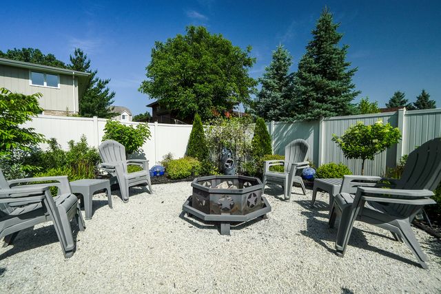 13940 Charleston Drive, Orland Park, IL 60462