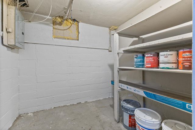 2915 Logan Avenue N, Minneapolis, MN 55411