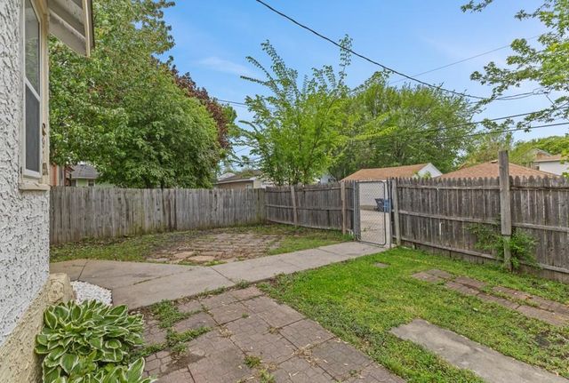 2915 Logan Avenue N, Minneapolis, MN 55411