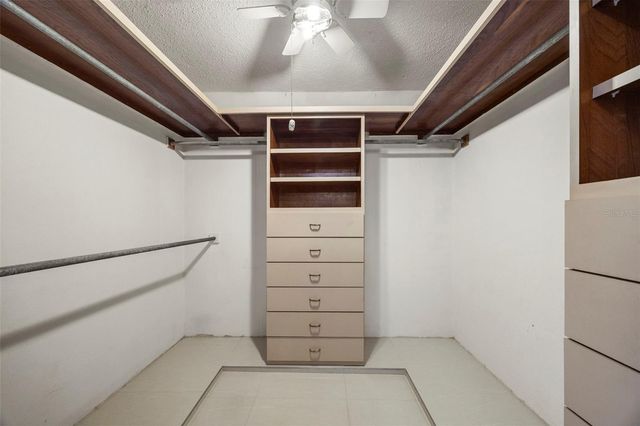 C-27 CALLE CALZADA C-27 URB EL REMANSO, San Juan, PR 00926