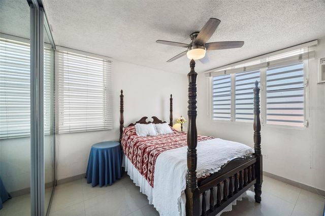 C-27 CALLE CALZADA C-27 URB EL REMANSO, San Juan, PR 00926